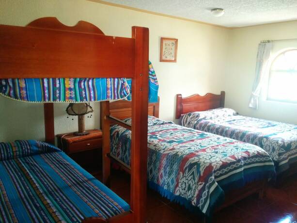 Imagen general del Hotel Hostal Curi&ntilde;an. Foto 4