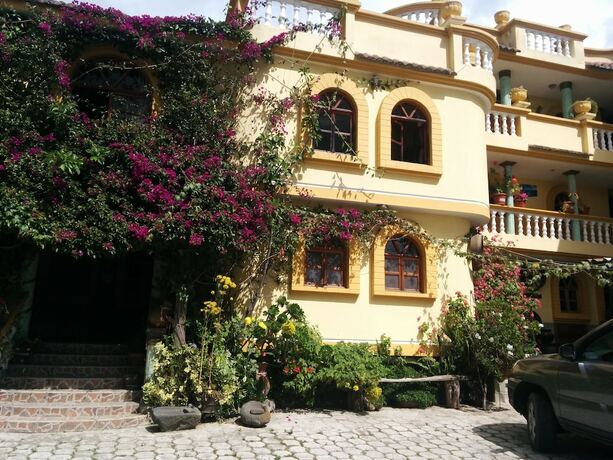 Imagen general del Hotel Hostal Curi&ntilde;an. Foto 5