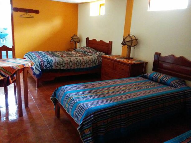 Imagen general del Hotel Hostal Curi&ntilde;an. Foto 6