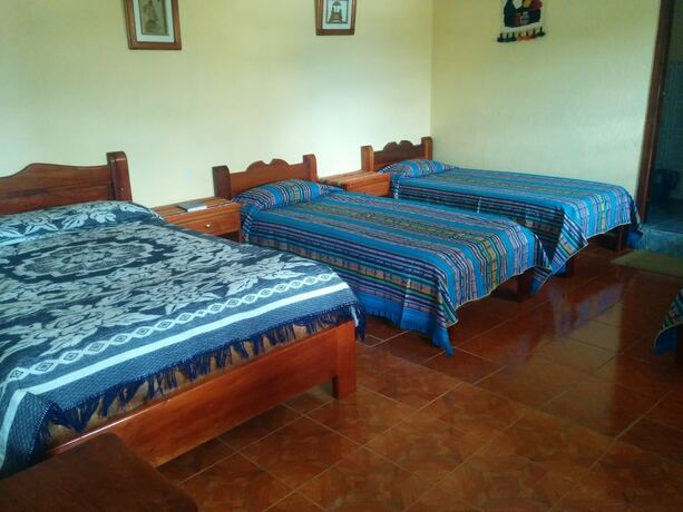 Imagen general del Hotel Hostal Curi&ntilde;an. Foto 8