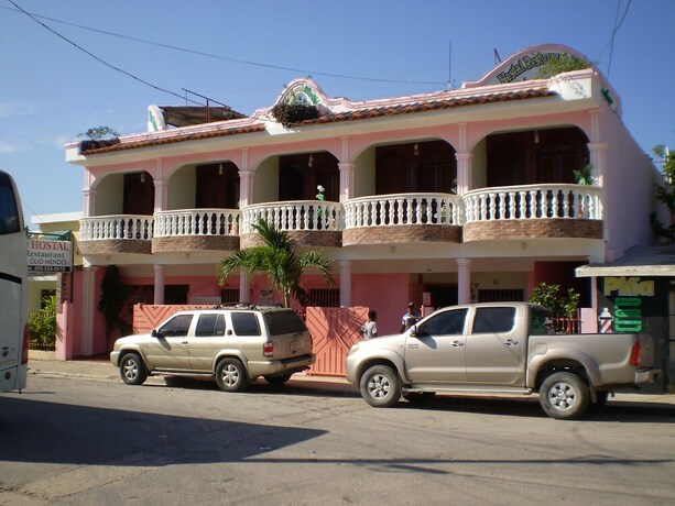 Imagen general del Hotel Hostal D Oleo M&eacute;ndez. Foto 14