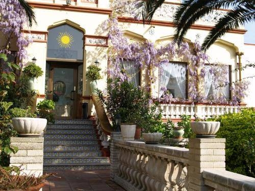 Imagen general del Hotel Hostal Del Sol. Foto 12