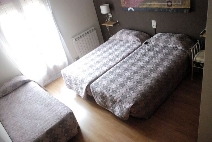 Imagen de la habitación del Hotel Hostal Delgado. Foto 12