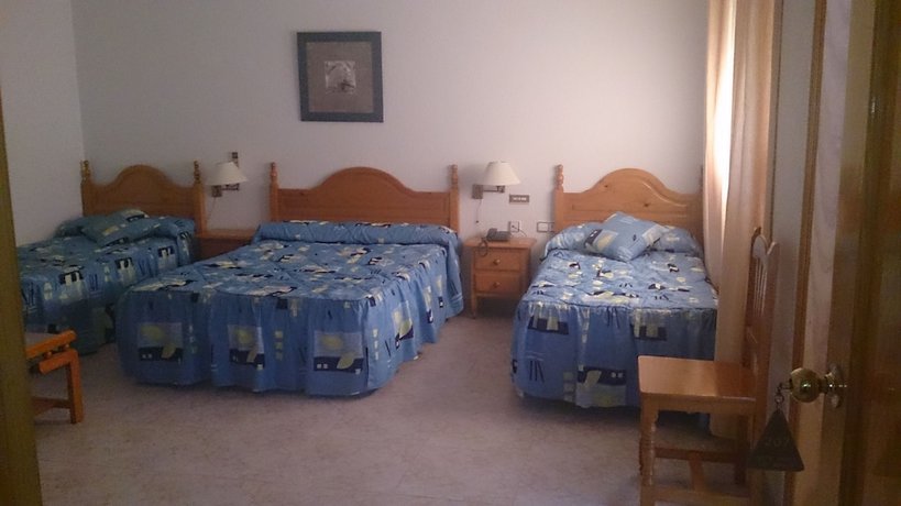 Imagen de la habitación del Hotel Hostal Diegos. Foto 10
