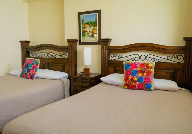 Imagen de la habitación del Hotel Hostal Donde Regina. Foto 6