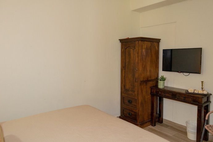 Imagen de la habitación del Hotel Hostal Donde Regina. Foto 8