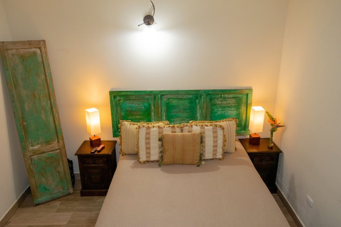 Imagen de la habitación del Hotel Hostal Donde Regina. Foto 18