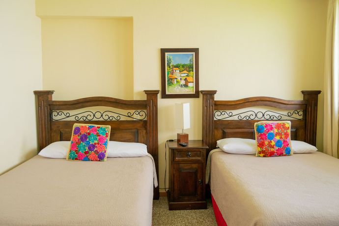 Imagen de la habitación del Hotel Hostal Donde Regina. Foto 19