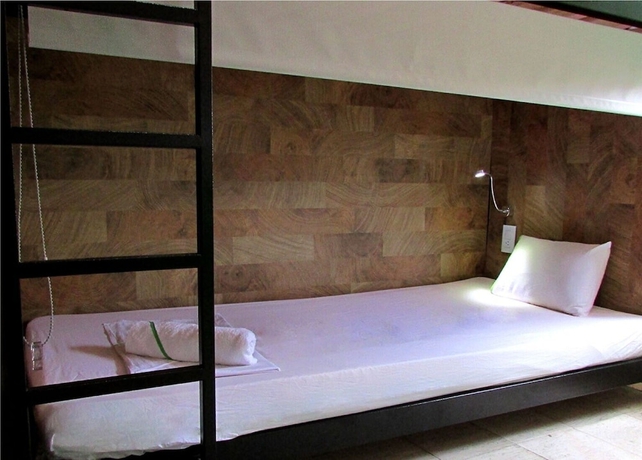 Imagen de la habitación del Hotel Hostal El Aguacate. Foto 10