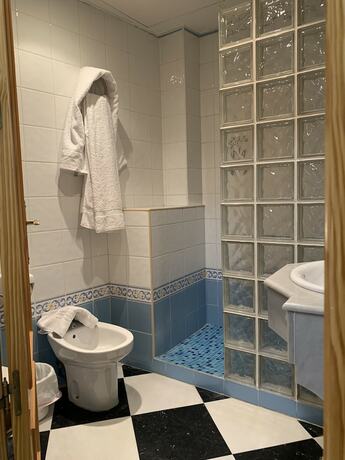 Imagen general del Hotel Hostal El Ancla. Foto 8