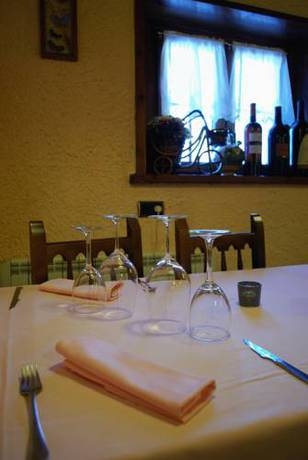 Imagen de los interiores del Hotel Hostal El Bouquet. Foto 15