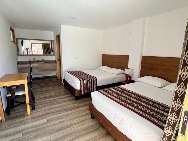 Imagen de la habitación del Hotel Hostal El Geranio. Foto 8