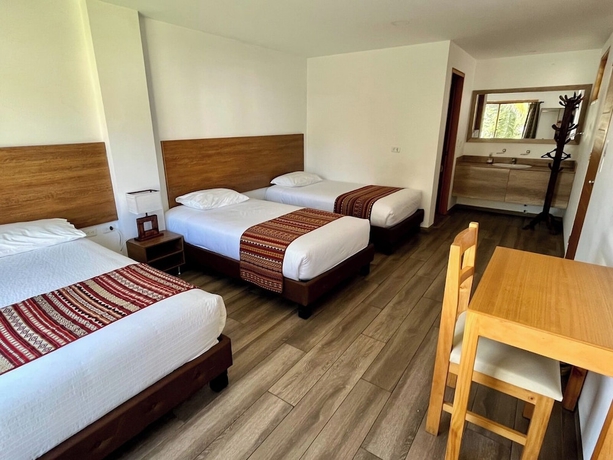 Imagen de la habitación del Hotel Hostal El Geranio. Foto 13