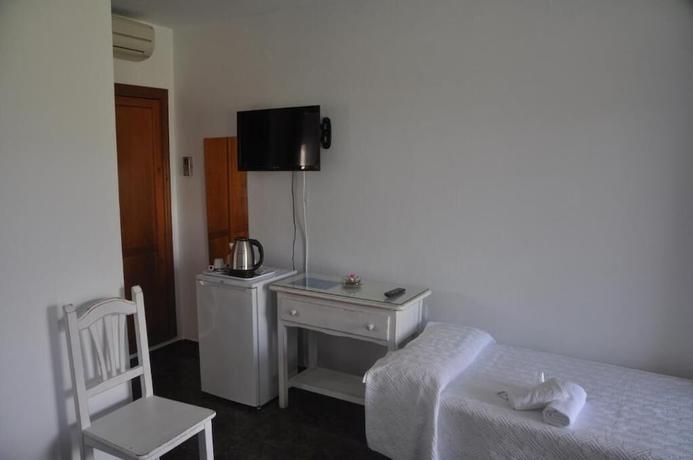 Imagen de la habitación del Hotel Hostal El Levante. Foto 19