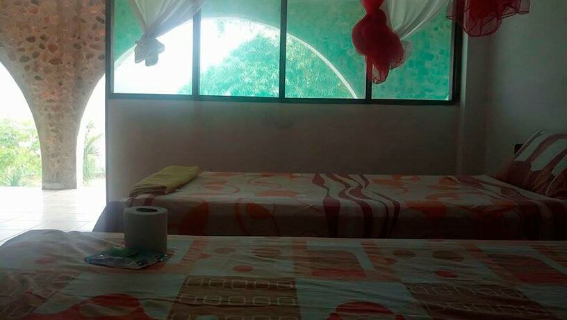 Imagen general del Hotel Hostal El Lobo - Adults Only - Hostel. Foto 2