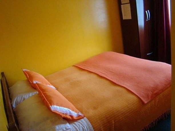 Imagen general del Hotel Hostal El Mirador, PUNTA ARENAS. Foto 1