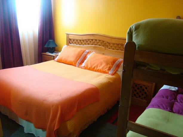 Imagen general del Hotel Hostal El Mirador, PUNTA ARENAS. Foto 2