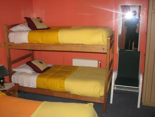 Imagen general del Hotel Hostal El Mirador, PUNTA ARENAS. Foto 4
