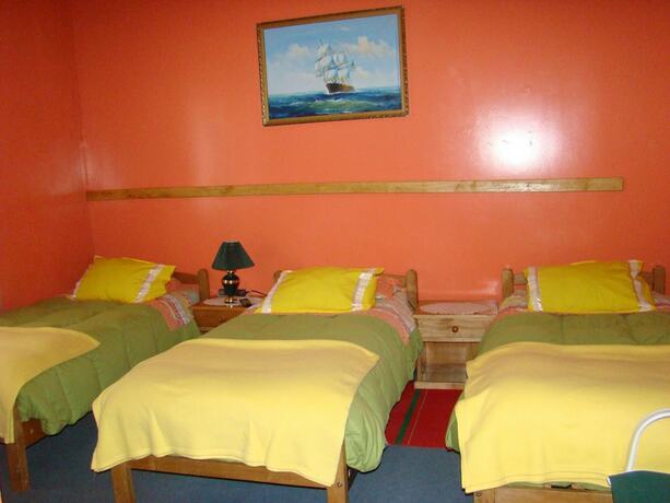 Imagen general del Hotel Hostal El Mirador, PUNTA ARENAS. Foto 15