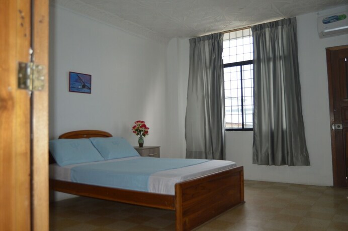 Imagen de la habitación del Hotel Hostal El Naufrago 2. Foto 13