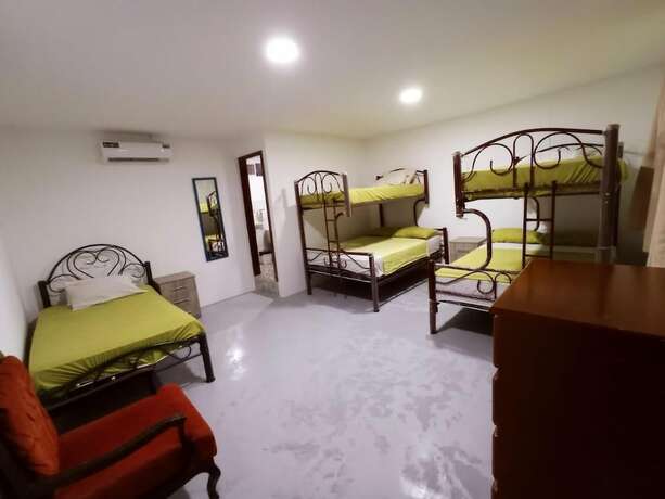 Imagen general del Hotel Hostal El Naufrago. Foto 4