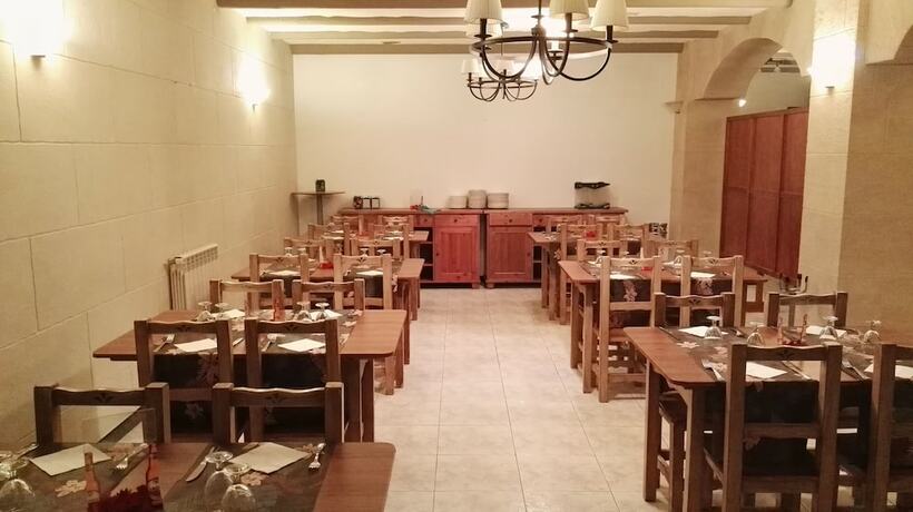 Imagen general del Hotel Hostal El Pinar. Foto 3