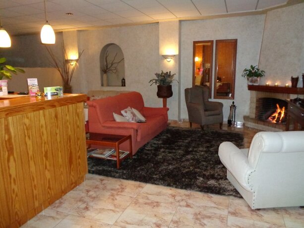 Imagen general del Hotel Hostal El Retiro. Foto 5