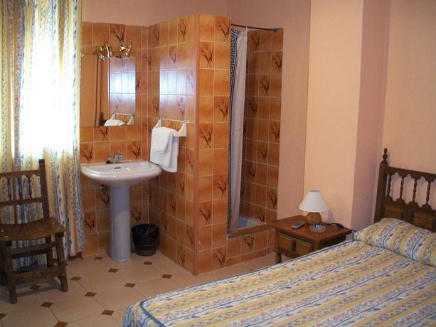 Imagen general del Hotel Hostal El Torero. Foto 4