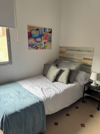 Imagen de la habitación del Hotel Hostal El Torero. Foto 11