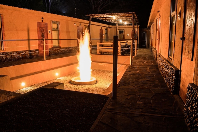 Imagen de los interiores del Hotel Hostal Estacion Del Fuego. Foto 14