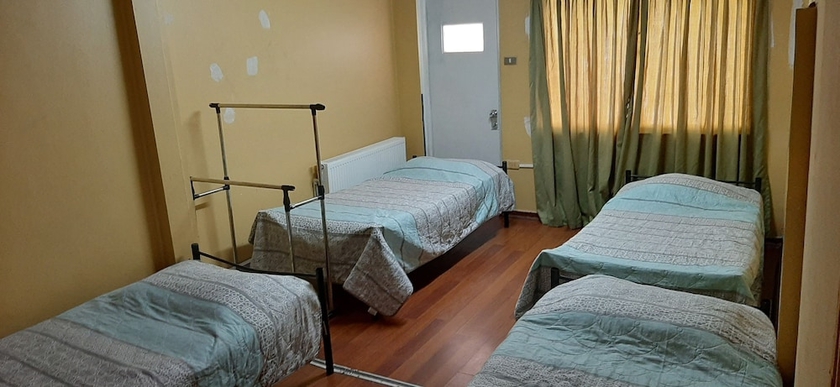 Imagen de la habitación del Hotel Hostal Estadio Nacional. Foto 5