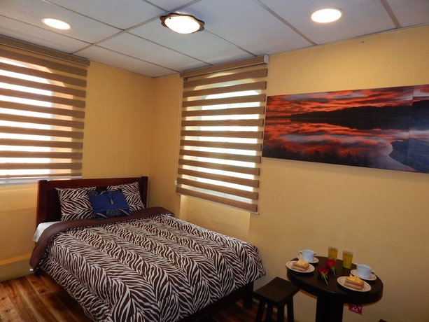 Imagen de la habitación del Hotel Hostal Eura. Foto 6
