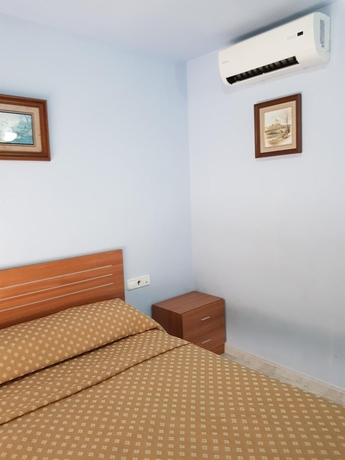 Imagen de la habitación del Hotel Hostal Europa. Foto 12