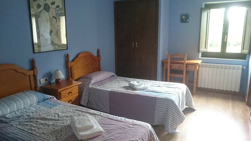 Imagen general del Hotel Hostal Falgars. Foto 3