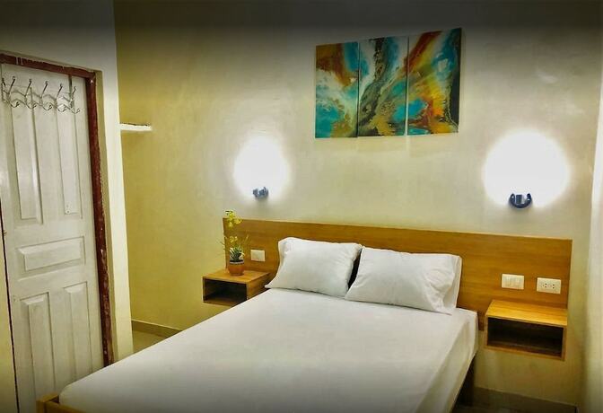 Imagen de la habitación del Hotel Hostal Fenix. Foto 15