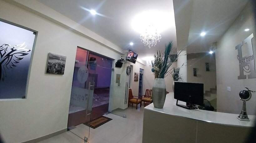 Imagen general del Hotel Hostal Fenix. Foto 7