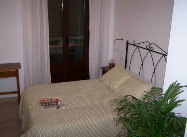 Imagen de la habitación del Hotel Hostal Fenix. Foto 19