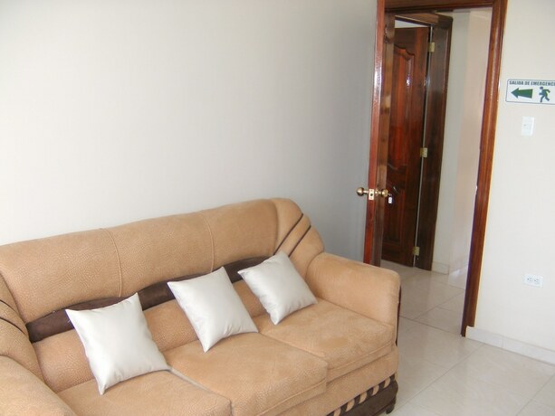 Imagen general del Hotel Hostal Fevilamir. Foto 9