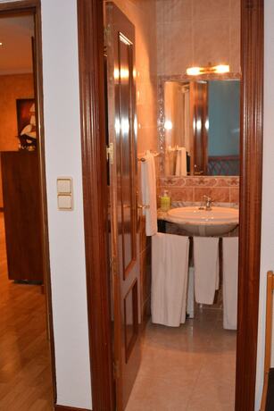 Imagen general del Hotel Hostal Gastrobar Carmelo. Foto 16