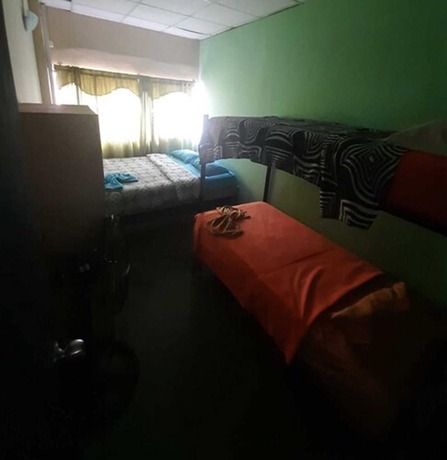 Imagen de la habitación del Hotel Hostal Gran Santiago Yungay. Foto 20