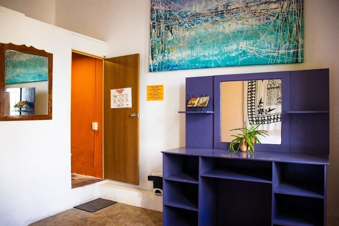 Imagen de la habitación del Hotel Hostal Hare Krishna. Foto 5