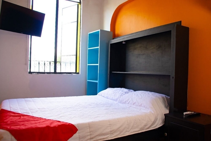 Imagen de la habitación del Hotel Hostal Hare Krishna. Foto 7