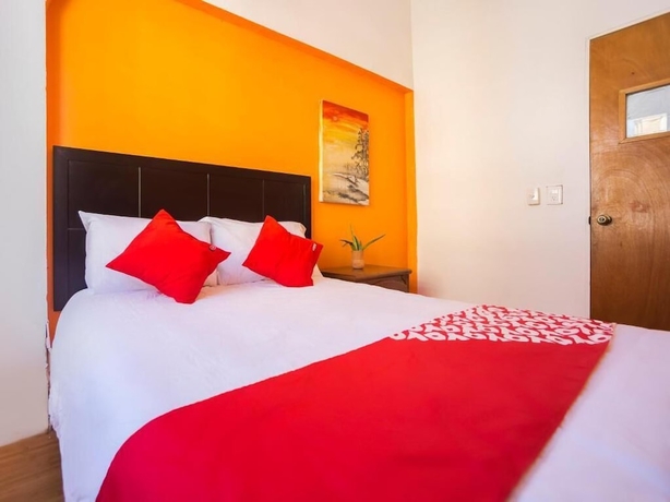 Imagen de la habitación del Hotel Hostal Hare Krishna. Foto 12