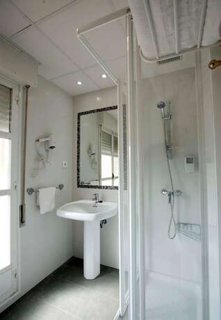 Imagen general del Hotel Hostal Hispano. Foto 6