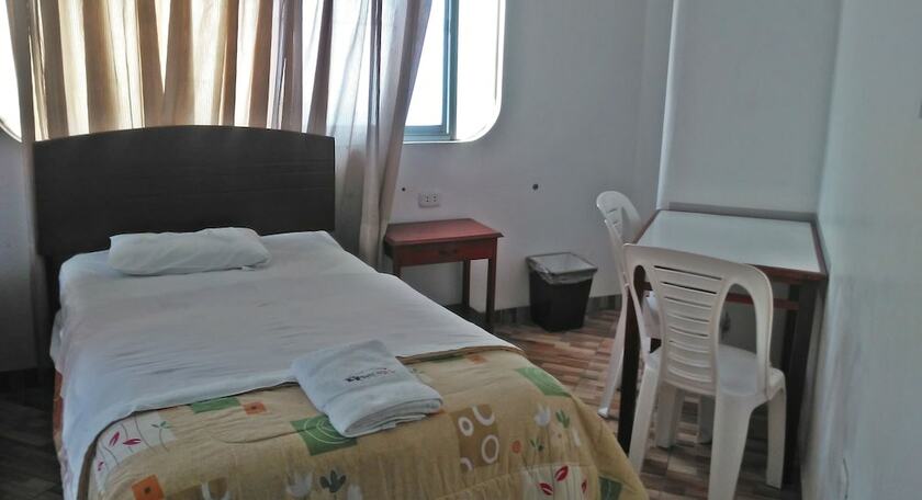 Imagen general del Hotel Hostal Hogar 3 estrellas. Foto 6