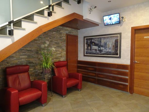 Imagen de los interiores del Hotel Hostal Internacional. Foto 16