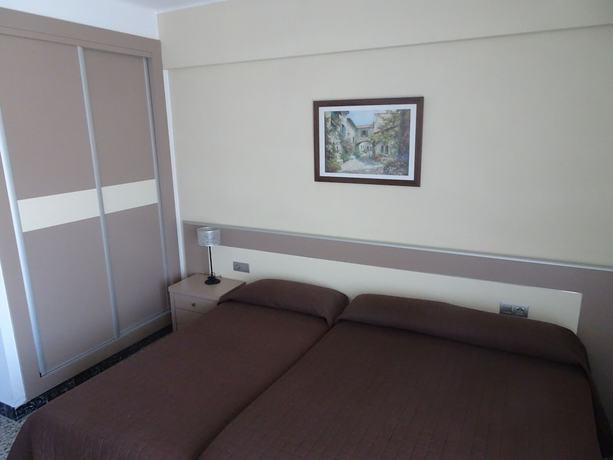 Imagen de la habitación del Hotel Hostal Internacional. Foto 5