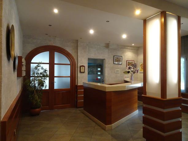 Imagen de los interiores del Hotel Hostal Internacional. Foto 19
