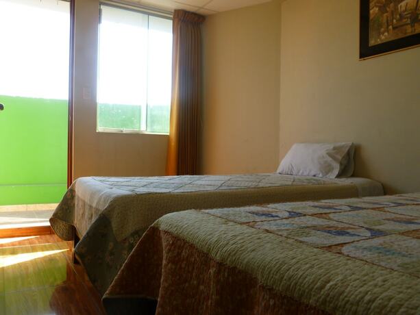 Imagen general del Hotel Hostal Kalucy. Foto 8