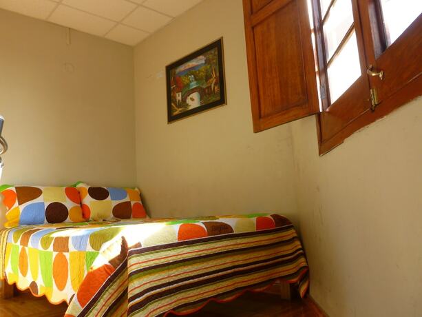 Imagen de la habitación del Hotel Hostal Kalucy. Foto 20